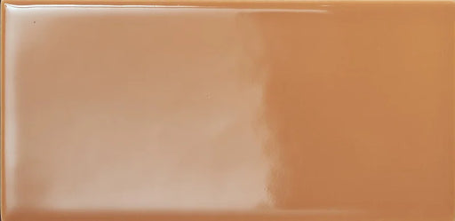 Dettaglio Piastrella da rivestimento in pasta bianca serie Mou di 41zero42, effetto mattoncino lucido, formato 6.2x12.5 cm, Colore Glossy Caramel