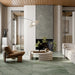 Salotto con pavimento in gres porcellanato effetto marmo lucido della collezione Elegance di Ceramica Settecento, formato 120x120 cm, colore Green