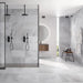 Bagno moderno con pavimento in gres porcellanato effetto marmo naturale della collezione Himalaya di Ceramica Rondine, formato 60x60 cm, colore White