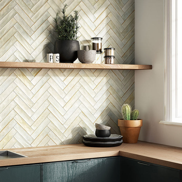 Dettaglio piastrella con rivestimento in gres porcellanato effetto mattoncino lucido 6x25 cm della collezione Noho, colore Sage di Ceramica Rondine