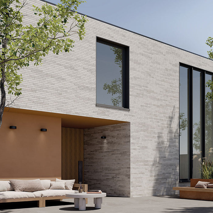 Dettaglio piastrella per pavimento e rivestimento in gres porcellanato effetto mattoncino opaco 4.8x45 cm della collezione Nolita, colore Pearl di Ceramica Rondine