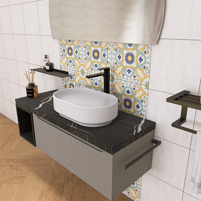 composizione mobile easy angy 02 lunghezza 120 cm in finitura tortora opaco con elemento a vista  nero opaco, top scatolare nero marquina e lavabo in appoggio