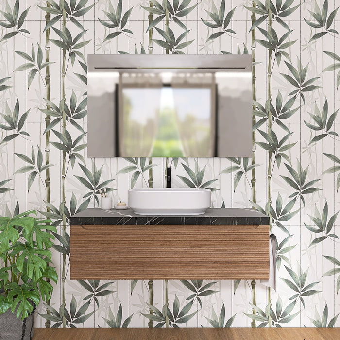 Il mobile presenta un elegante lavabo da appoggio, posizionato su un raffinato top scatolare in marmo nero marquinia. L'ampio cassetto sottostante, lungo ben 120 cm, con le sue discrete scanalature orizzontali e l’ anta a gola tipiche della serie Penelope, offre un pratico spazio contenitivo per riporre asciugamani, cosmetici e altri accessori, mantenendo tutto a portata di mano.
Completa la composizione un ampio specchio rettangolare con l’ elegante illuminazione a LED.