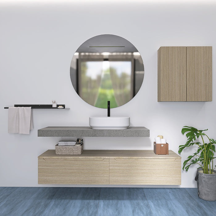 La composizione bagno Penelope 01 si incentra sul top scatolare effetto resina che ospita un lavabo da appoggio bianco. Il pratico pensile a muro e i cassettoni sottostanti offrono massima capienza. Chiude la composizione un grande specchio tondo.