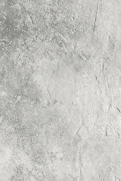 Dettaglio piastrella in gres porcellanato effetto pietra naturale anticata e vissuta, collezione Azteca di Settecento Ceramica, colore Grigio 32,7x49
