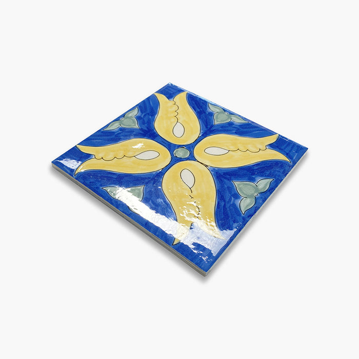 Foto piastrella per pavimento e rivestimento in gres porcellanato effetto cementina vietrese. Collezione Amalfi di Ceramica Valsecchia, formato 15x15, 4