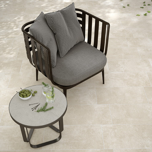 Piastrella antiscivolo per pavimento esterno in gres porcellanato Beige della collezione Roma di Herberia Ceramiche in formato 30x60 R11