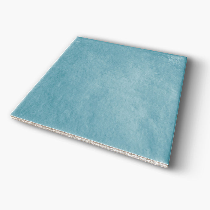 Dettaglio Piastrella da pavimento e rivestimento in gres porcellanato serie Antiche Riggiole Napoletane di Savoia Italia, COLORE ACQUAMARINA 34x34