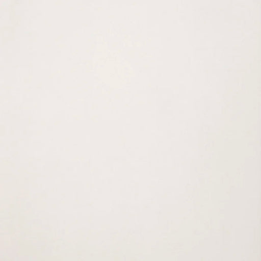 Dettaglio piastrella per pavimento in gres porcellanato effetto resina tinta unita della collezione Architecture di Casalgrande, formato 30x30 rettficato, colore Light Ivory