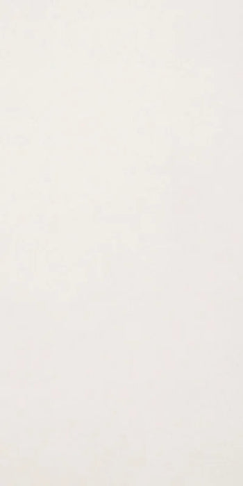 Dettaglio piastrella per pavimento in gres porcellanato effetto resina tinta unita della collezione Architecture di Casalgrande, formato 60x120 rettficato, colore Light Ivory