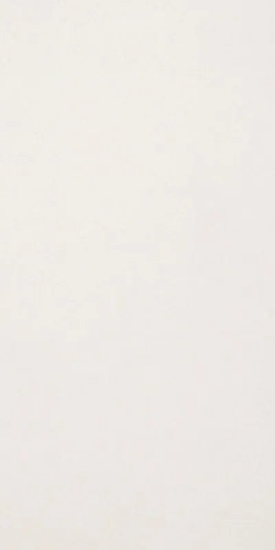 Dettaglio piastrella per pavimento in gres porcellanato effetto resina tinta unita della collezione Architecture di Casalgrande, formato 60x120 rettficato, colore Light Ivory