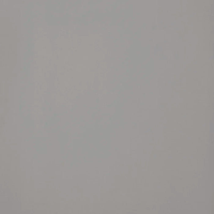 Dettaglio piastrella per pavimento in gres porcellanato effetto resina tinta unita della collezione Architecture di Casalgrande, formato 60x60 rettficato, colore Light Grey