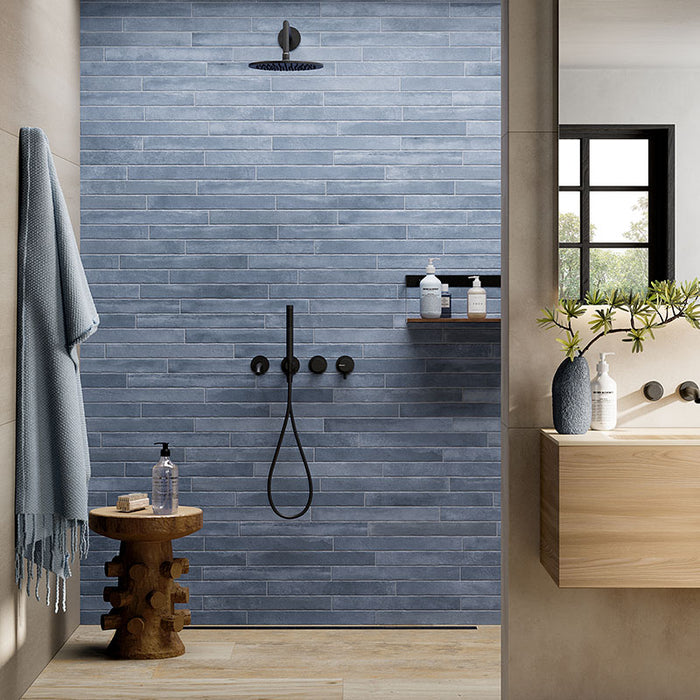 Piastrella per pavimento e rivestimento in gres porcellanato effetto mattoncino opaco 4.8x45 cm della collezione Arenosa, colore Blue di Ceramica Rondine