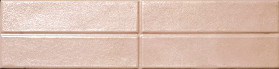 Dettaglio piastrella per rivestimento in gres porcellanato effetto mattoncino opaco 7,5x30 cm della collezione Artifact, colore Mauve di Ceramica Settecento