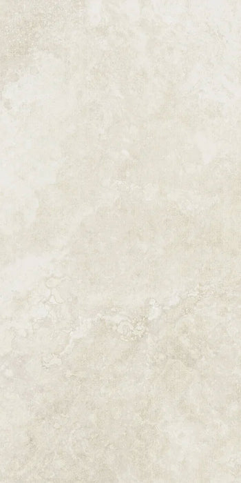 Dettaglio piastrella in gres porcellanato effetto pietra della collezione Artifact di Settecento Ceramica, colore Off White 60x120