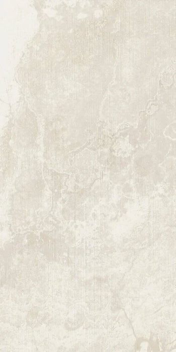 Dettaglio piastrella in gres porcellanato effetto pietra della collezione Artifact di Settecento Ceramica, colore Off White 60x120