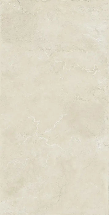 Dettaglio piastrella in gres porcellanato effetto pietra naturale, collezione Attica di Settecento Ceramica, colore White 60x120