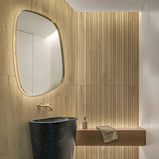Rivestimento bagno Barrique Medium di Idea Ceramica in gres porcellanato effetto legno rustico 60x120 cm per pavimenti e rivestimenti senza tempo