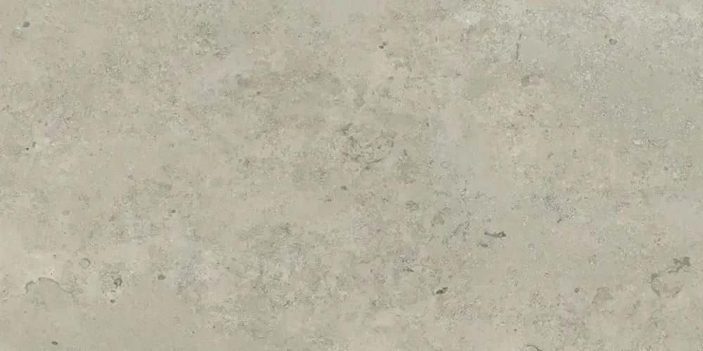 Dettaglio piastrella in gres porcellanato effetto pietra naturale, collezione Blendstone di Settecento Ceramica, colore Grey 60x120