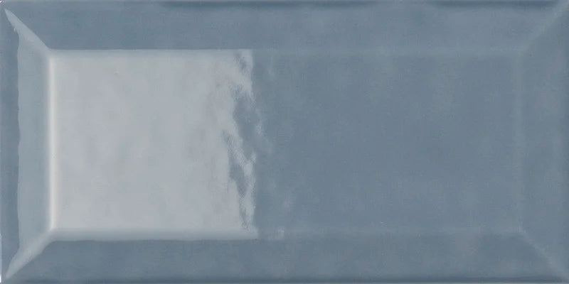 Piastrella ceramica pasta bianca Back To Basic Ceruleo Bisellato 7.5x15 Eccentrico, effetto diamantato lucido