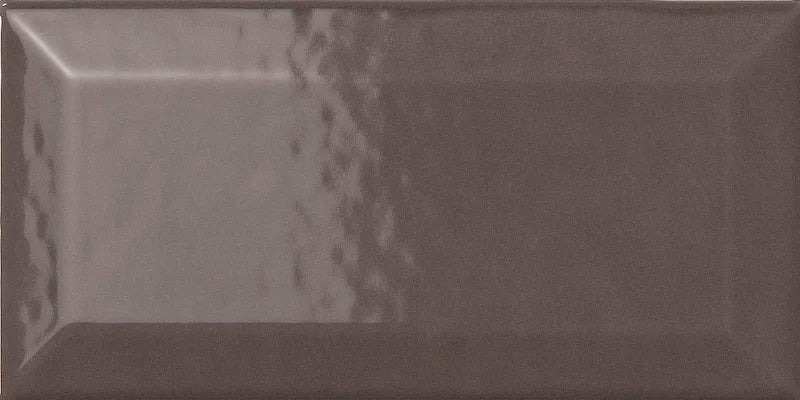 Piastrella ceramica pasta bianca Back To Basic Fango Bisellato 7.5x15 Eccentrico, effetto diamantato lucido