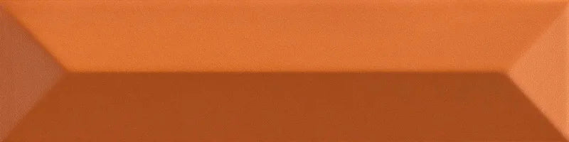 Piastrella ceramica pasta bianca Beat Charleston Cinnamon 5x20 Eccentrico, effetto mattoncino a rilievo opaco.