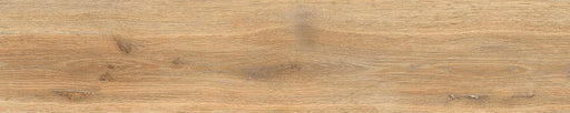 Piastrella per pavimento e rivestimento in gres porcellanato effetto legno rustico della collezione Cortina di Ceramica Rondine, formato 24x120 cm, colore Cognac