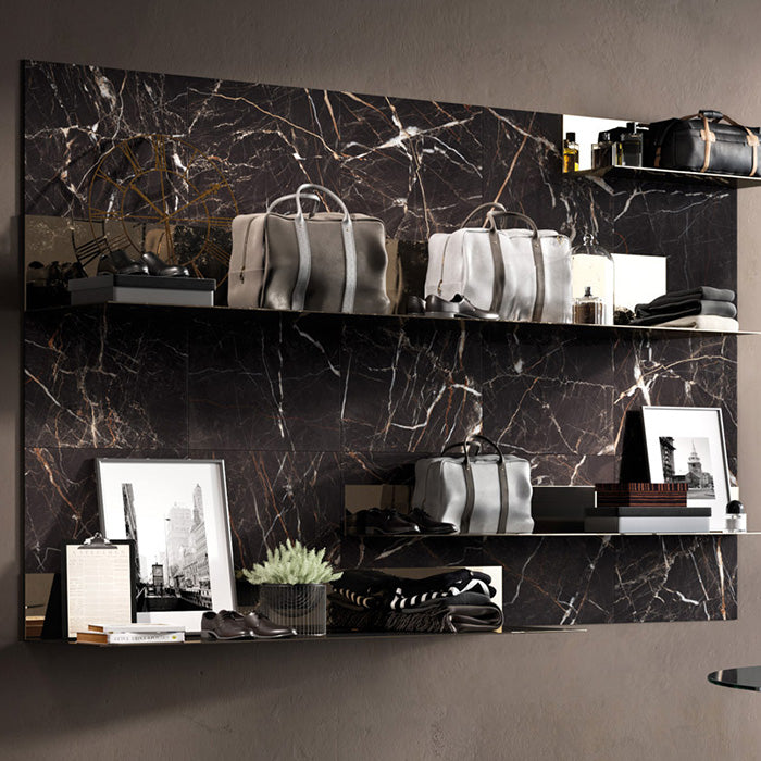 Dettaglio piastrella in gres porcellanato effetto marmo Opaco della collezione Canova di Ceramica Rondine, formato 30x60, colore Emperador