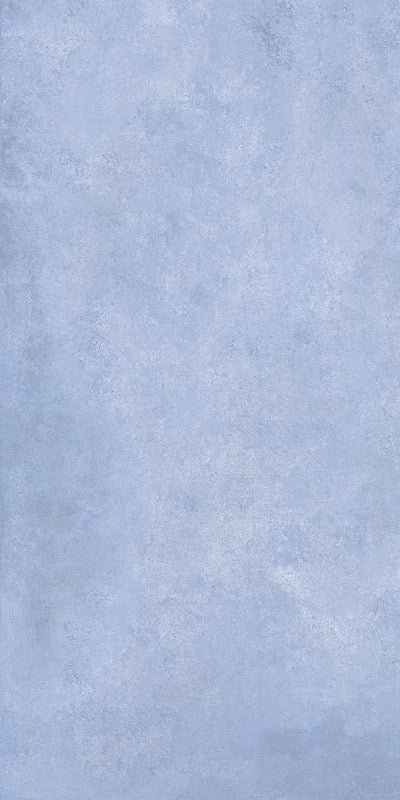 Dettaglio piastrella per pavimento in gres porcellanato effetto cemento nuvolato della collezione Cementart di Alfalux, formato 60x120 rettficato, colore Cielo