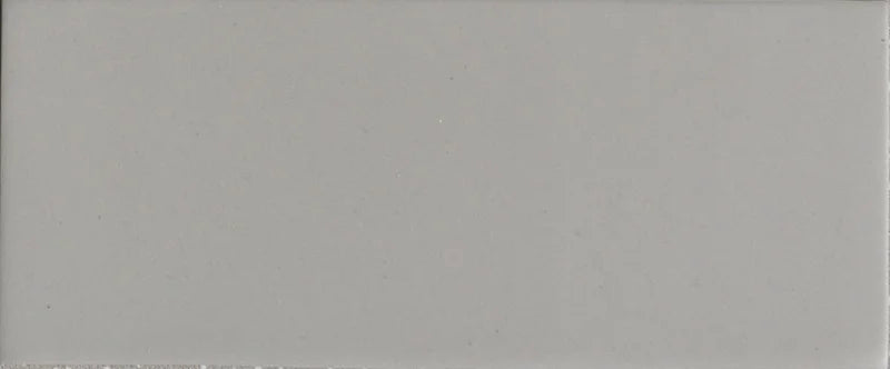 Dettaglio Piastrella da rivestimento in gres serie Cosmo di 41zero42, effetto mattoncino opaco, formato 6x15 cm, Colore Brick Matte Grigio