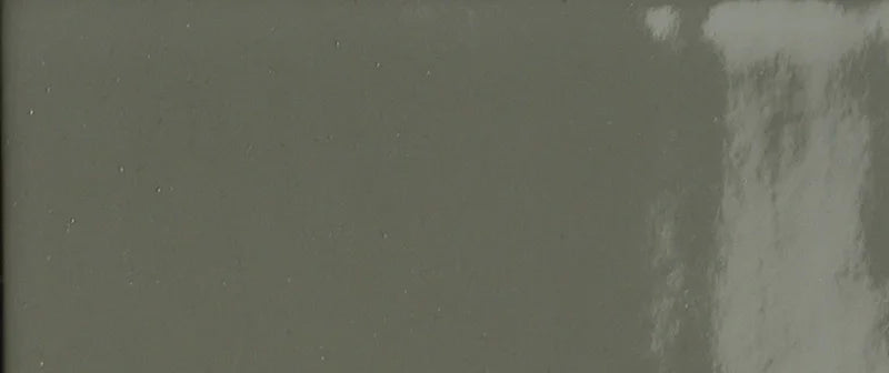 Dettaglio Piastrella da rivestimento in gres serie Cosmo di 41zero42, effetto mattoncino lucido, formato 6x15 cm, Colore Brick Lux Verde