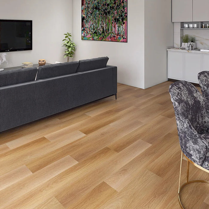 Pavimento SPC CoverUpp colore Avorio posato in un soggiorno moderno