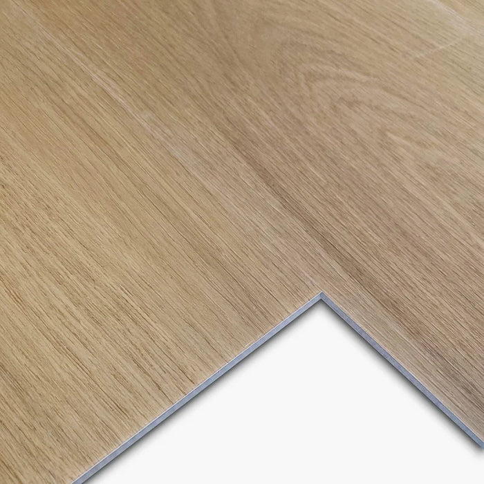 Dettaglio tappeto integrato pavimento SPC CoverUpp Naturale