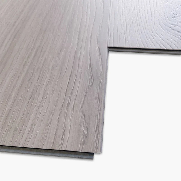 Dettaglio incastro pavimento in SPC CoverUpp Perla 18x122