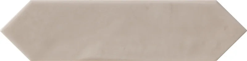 Dettaglio piastrella per rivestimento ceramico effetto mattoncino lucido, formato losanghina 7,5x30 cm della collezione Crayons, colore Caramel di Ceramica Settecento