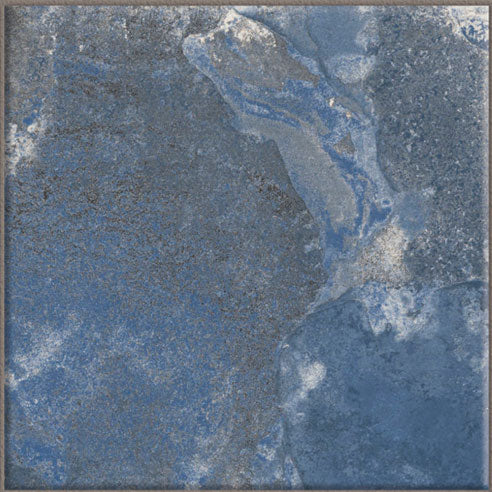 Dettaglio piastrella per pavimento e rivestimento in gres porcellanato effetto pietra spaziale. Collezione Swimming Pool di Ceramica Valsecchia, formato 15x15, Crystal Navy