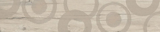 Piastrella per pavimento e rivestimento in gres porcellanato effetto legno naturale dal carattere rustico della collezione Daring di Ceramica Rondine, formato 24x120 cm, colore Infinity Greige