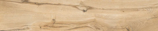 Piastrella per pavimento per esterni in gres porcellanato effetto legno naturale dal carattere rustico della collezione Daring di Ceramica Rondine, formato 24x120 cm, colore Honey