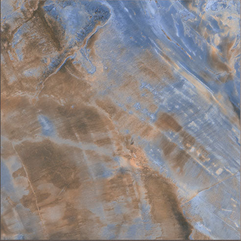 Dettaglio piastrella per pavimento e rivestimento in gres porcellanato effetto pietra spaziale. Collezione Swimming Pool di Ceramica Valsecchia, formato 15x15, Deep Blue