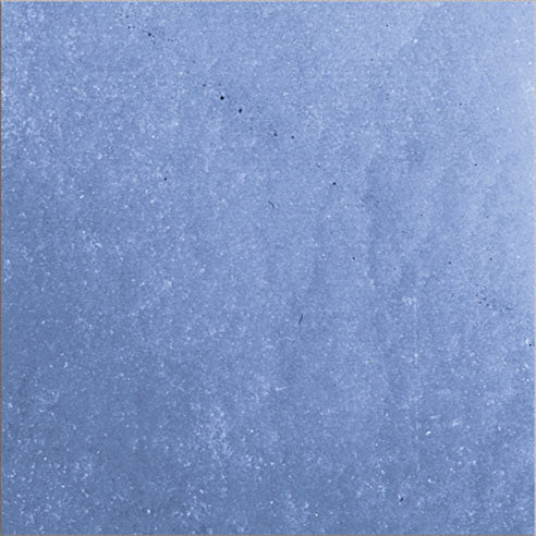 Dettaglio piastrella per pavimento e rivestimento in gres porcellanato effetto pietra spaziale. Collezione Swimming Pool di Ceramica Valsecchia, formato 15x15, Deep Ocean