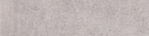 Dettaglio piastrella in gres porcellanato effetto pietra naturale della Collezione Des Alpes di Ceramica Settecento, colore Bianco 23,7x97