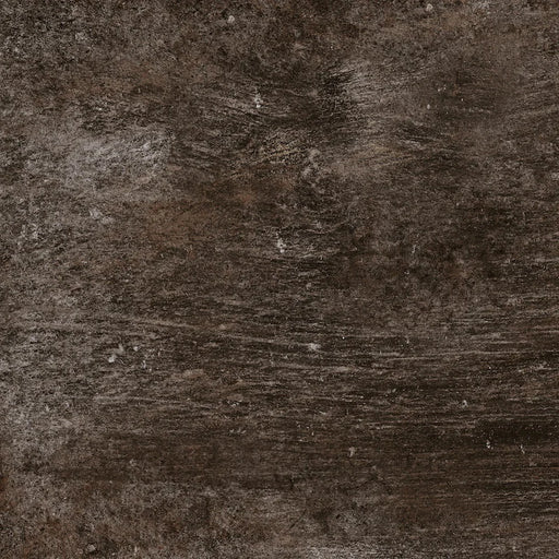 Dettaglio piastrella in gres porcellanato effetto pietra naturale della Collezione Des Alpes di Ceramica Settecento, colore Bruno 47,8x47,8