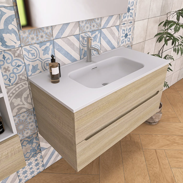 La composizione bagno Pandora 04 è composta da un mobile sospeso della lunghezza di 90cm, un top con lavabo integrato in ceramica lucida, uno specchio rettangolare a filo lucido lungo 90 cm con lampada superiore e 2 capienti pensili a vista sospesi, dell' altezza complessiva di 150cm, ideali per organizzare accessori e prodotti da bagno.