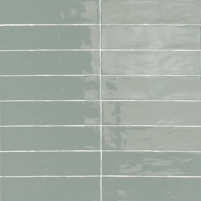 Piastrella ceramica pasta bianca Linea Verde Menta 7.5x30 Eccentrico, effetto mattoncino lucido.