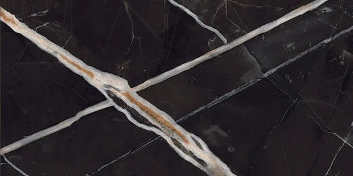 Dettaglio piastrella in gres porcellanato effetto marmo opaco della collezione Elegance di Ceramica Settecento, formato 30x60 cm, colore Black