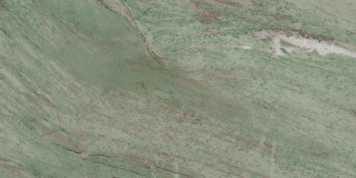 Dettaglio piastrella in gres porcellanato effetto marmo lucido della collezione Elegance di Ceramica Settecento, formato 30x60 cm, colore Green