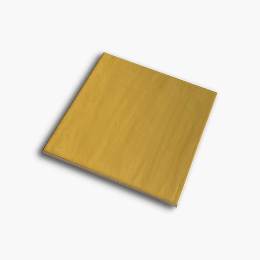 Foto della piastrella Mustard Matt della collezione Flow di Keradom.