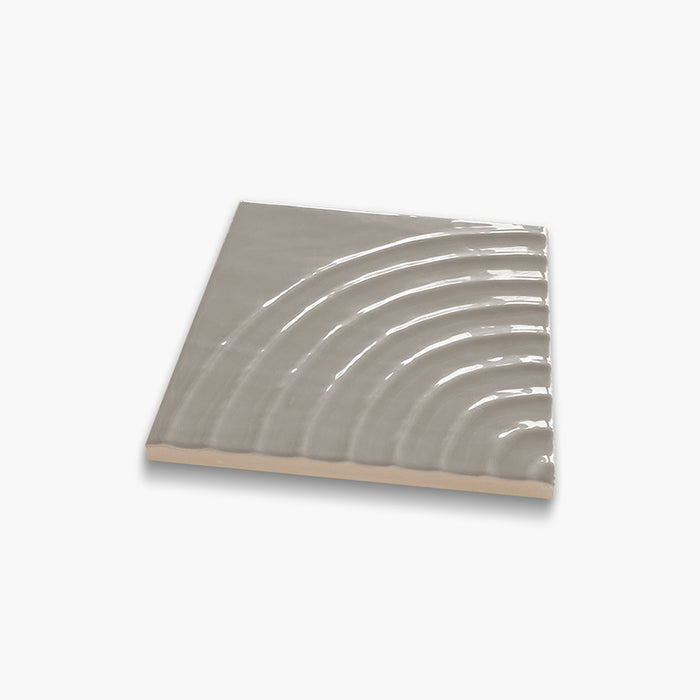 Foto del rivestimento Kakil Reel Glossy della collezione Flow di Keradom.