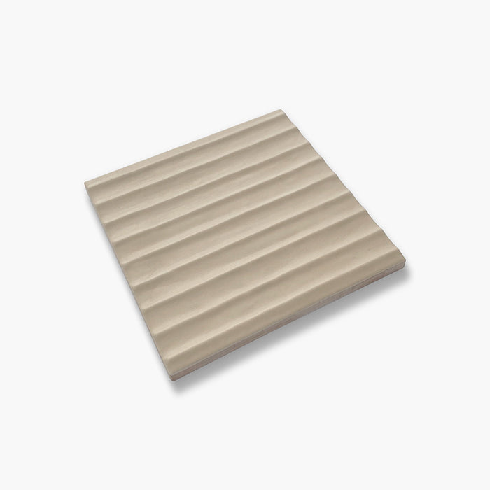 Foto del rivestimento Cream Wave Matt della collezione Flow di Keradom.