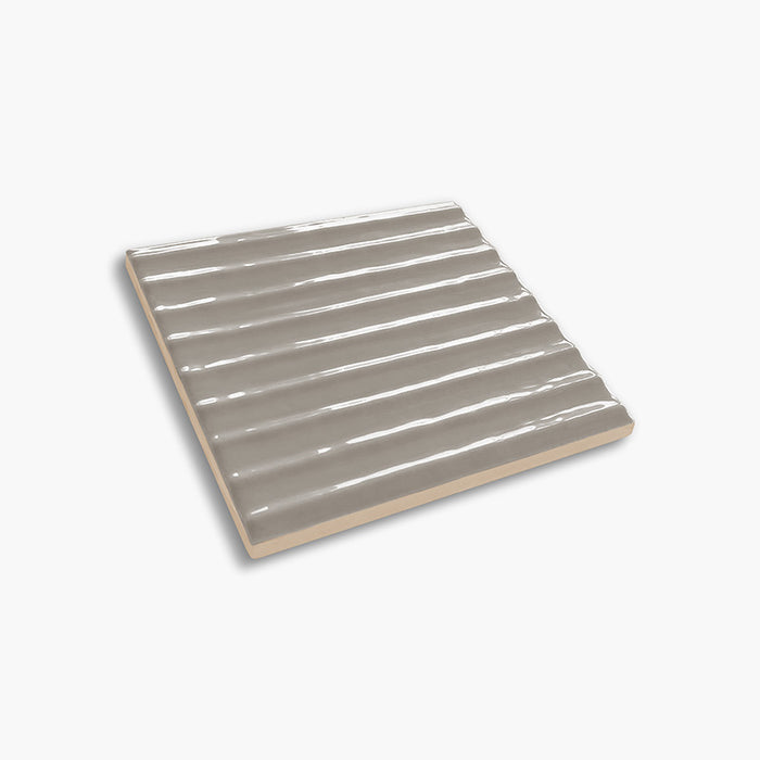 Foto del rivestimento Kakil Wave Glossy della collezione Flow di Keradom.